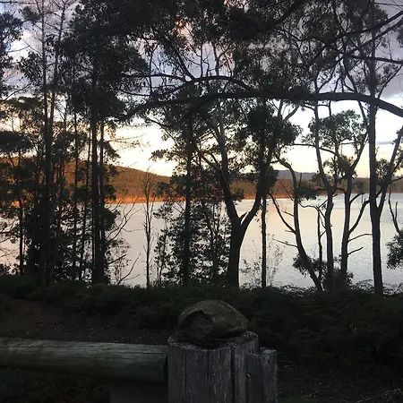 Saintys Creek Cottage South Bruny Exterior photo