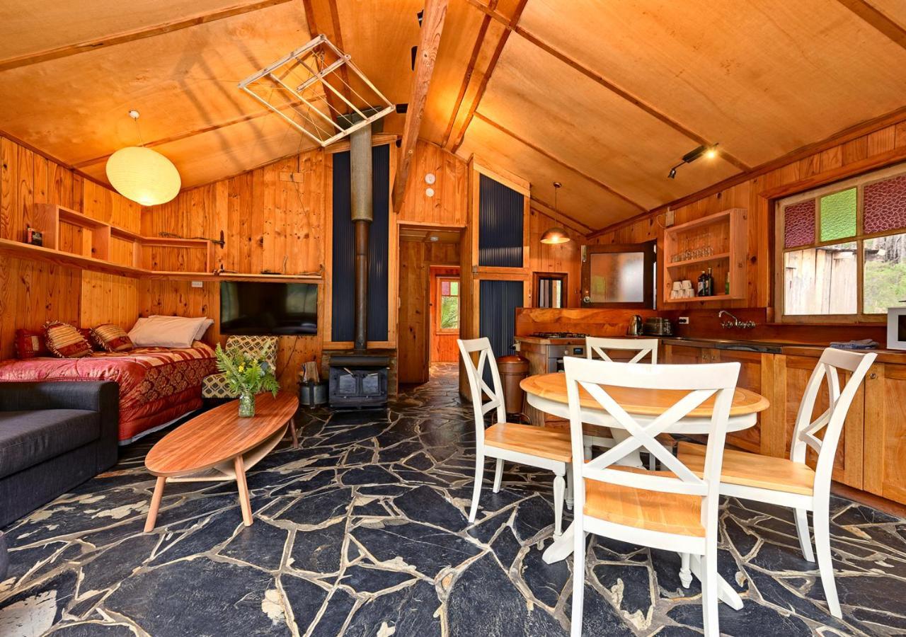 Saintys Creek Holiday home South Bruny